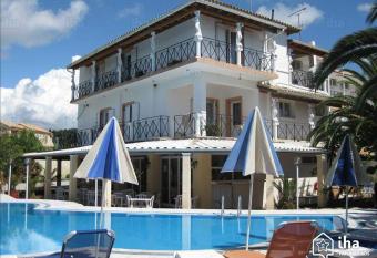 Elena-Stella Apartments Arillas Corfu allows 18 year olds to book a room