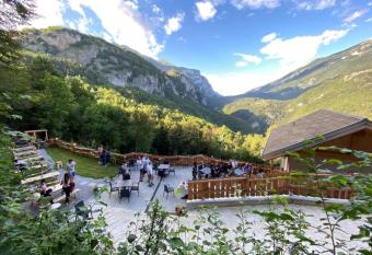 Chalet Torcel Affittacamere allows 18 year olds to book a room