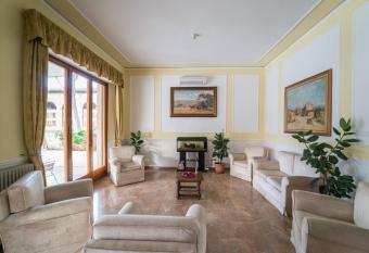 HOTEL CONCORDIA allows 18 year olds to book a room