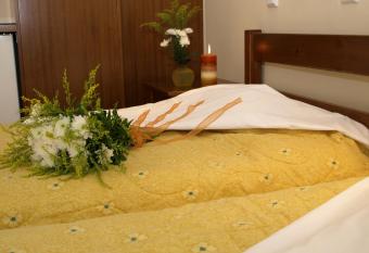 HELEN S ROOMS has Balcony rooms