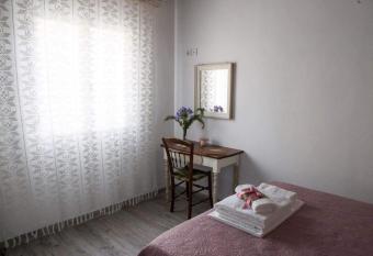 Venerdi Libero has Balcony rooms