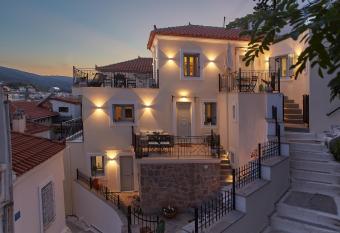 Euphoria House has Balcony rooms