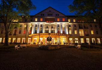 Kulturhotel Kaiserhof allows 18 year olds to book a room