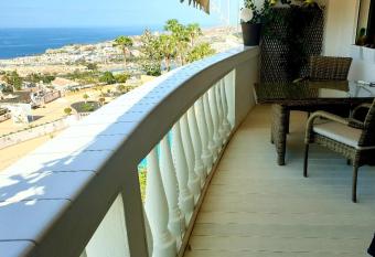 Luxus Ferienwohnung Meerblick has Balcony rooms