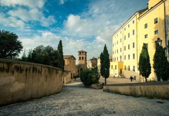 B&B La Fontana di Pegaso has Balcony rooms