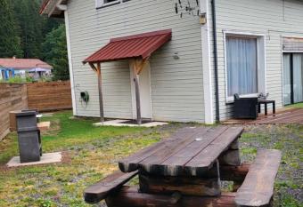 ROMANN 2 has Balcony rooms