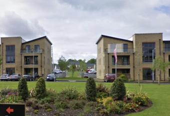 GUESTS HOUSE has Balcony rooms