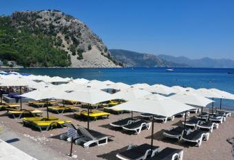 Lale Otel has Balcony rooms