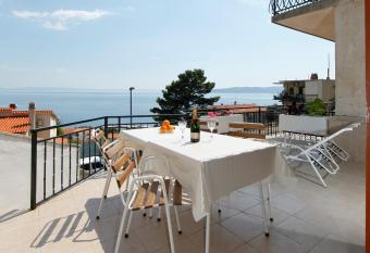 Sea view apartments Milenko has Balcony rooms