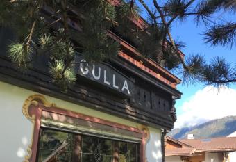 Pension Gulla has Balcony rooms