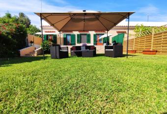 Mammacaterina - Procida has Balcony rooms