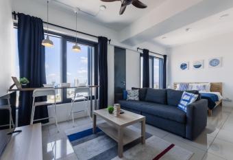 MUJI B&W Studio - Seaview at 218 Tropicana NEAR Komtar Food Heaven Heritage with Netflix allows 18 year olds to book a room