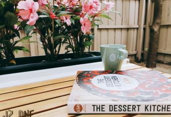 JZ One has Balcony rooms