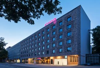 Moxy Hamburg City allows 18 year olds to book a room