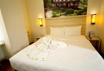 Cordela Inn Millennium Medan allows 18 year olds to book a room