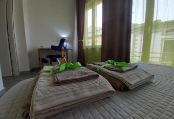 PETRA casa vacanza e non solo has Balcony rooms