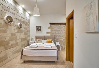 Semeli Apartment allows 18 year olds to book a room