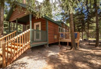 The Twilight Cabin #4 has Balcony rooms