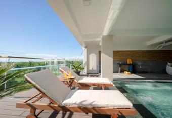 UM-PQ hotel Ph   Qu   c has Balcony rooms