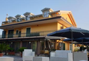 B&B Oliveto has Balcony rooms