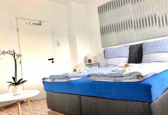 #WORLD Privat Wohnung has Balcony rooms