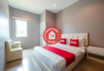 OYO 1121 Phuree Resort allows 18 year olds to book a room