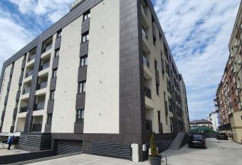 Aparthotel Nevada - Apartamente allows 18 year olds to book a room