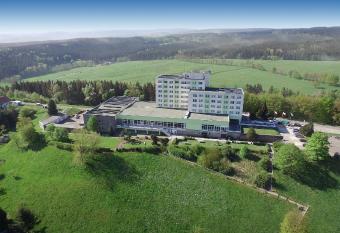 Ferien Hotel Rennsteigblick allows 18 year olds to book a room