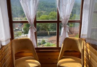 Kona  i  te Osmica has Balcony rooms