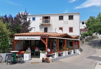 Pod Voltom has Balcony rooms