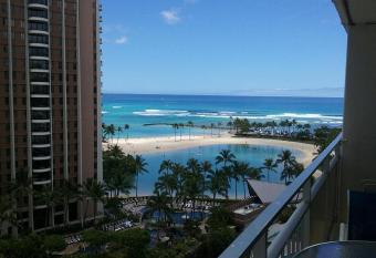 Ilikai 1130 allows 18 year olds to book a room