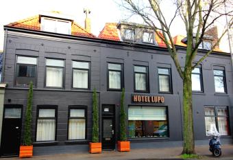 Boutique Hotel Lupo has Balcony rooms