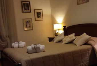 PANORAMA allows 18 year olds to book a room