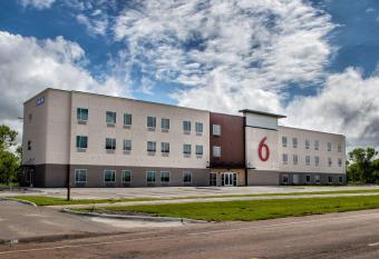 Studio 6 North Platte, Ne - East allows 18 year olds to book a room