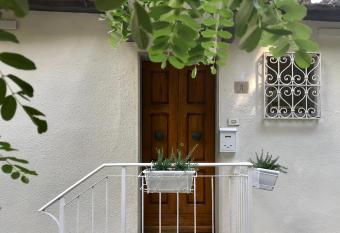 Rustico Rosmarino has Balcony rooms