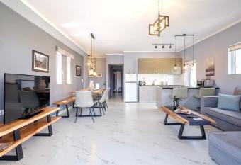 Oreon Suites - Usia has Balcony rooms