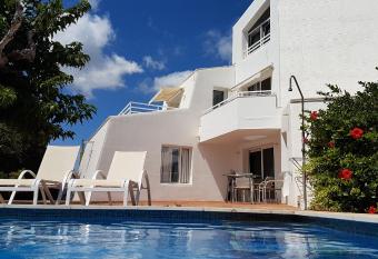 STARBAL Love has Balcony rooms