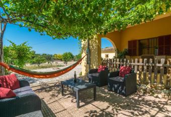 Sa Raconada has Balcony rooms