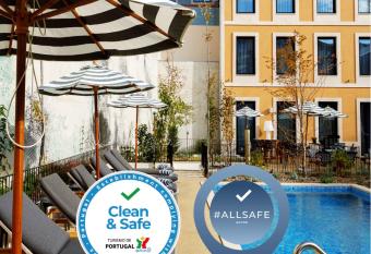 Mercure Porto Centro Aliados allows 18 year olds to book a room