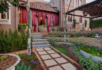 40 on Aspen allows 18 year olds to book a room