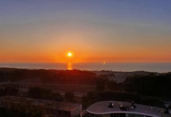 Blue Horizon allows 18 year olds to book a room