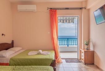 STUDIO THEANO ON THE BEACH has Balcony rooms