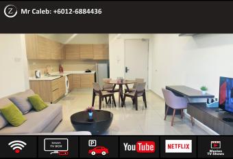 i-City-Casa Joy - Wifi, Netflix - Movies, Parking, Sleeps 7 Pax has Balcony rooms