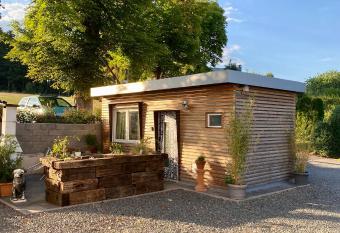 Die Pilgerbox, Tiny House trifft Urlaub has Balcony rooms