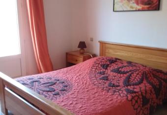 Chambres d hotes chez raymonde et sandrine allows 18 year olds to book a room