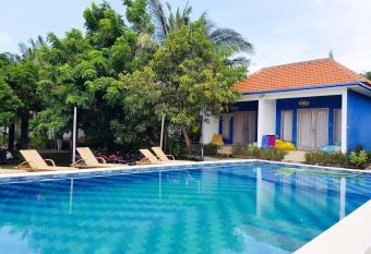 OYO 3186 Thomas Garden Place allows 18 year olds to book a room