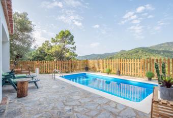 Casa Rural Monte Dios has Balcony rooms