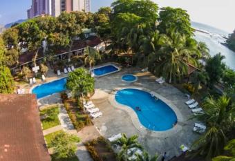 Centro Vacacional Bancosta has Balcony rooms