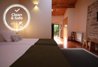 Villa Chanca (Casa do Rossio na Chanca) has Balcony rooms