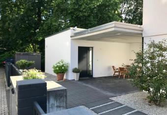 Ferienhaus am Park am R  hrensee has Balcony rooms